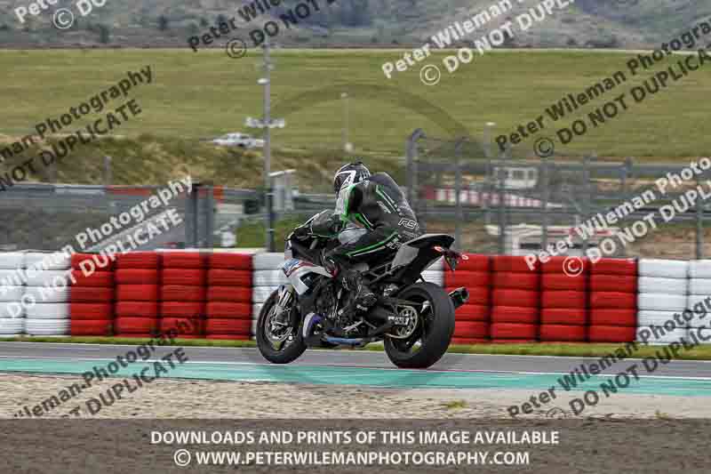 cadwell no limits trackday;cadwell park;cadwell park photographs;cadwell trackday photographs;enduro digital images;event digital images;eventdigitalimages;navarra;no limits trackdays;peter wileman photography;racing digital images;trackday digital images;trackday photos